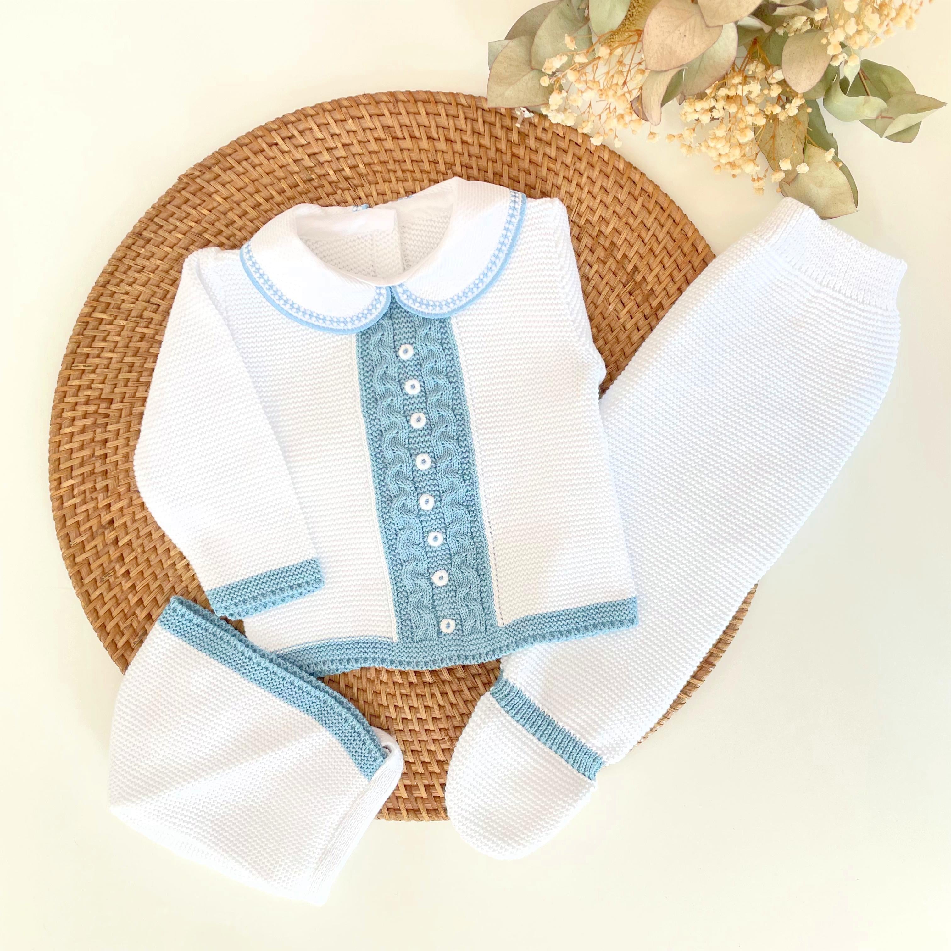 Suances Three Piece Knitted Outfit (4 Colors Available)