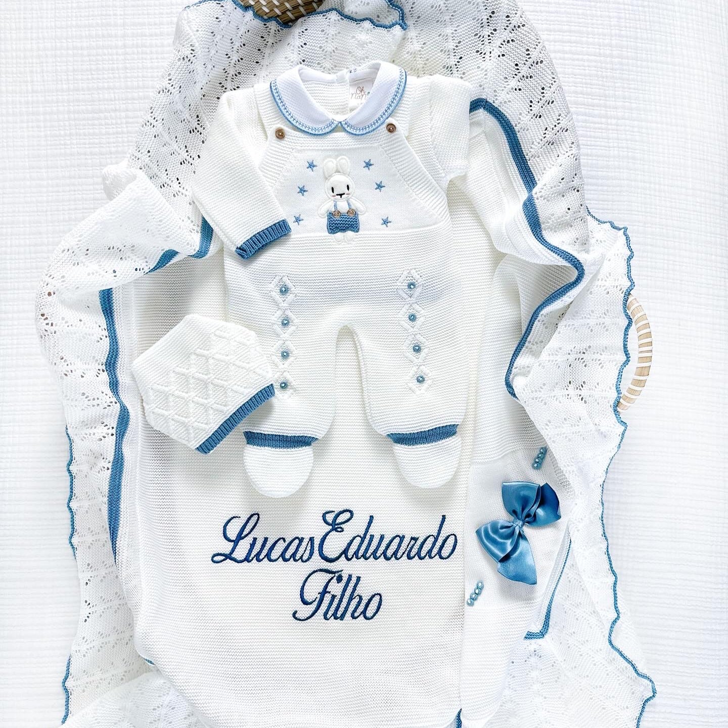 Sweet Bunny Outfit + Blanket Set (White/Light Blue)