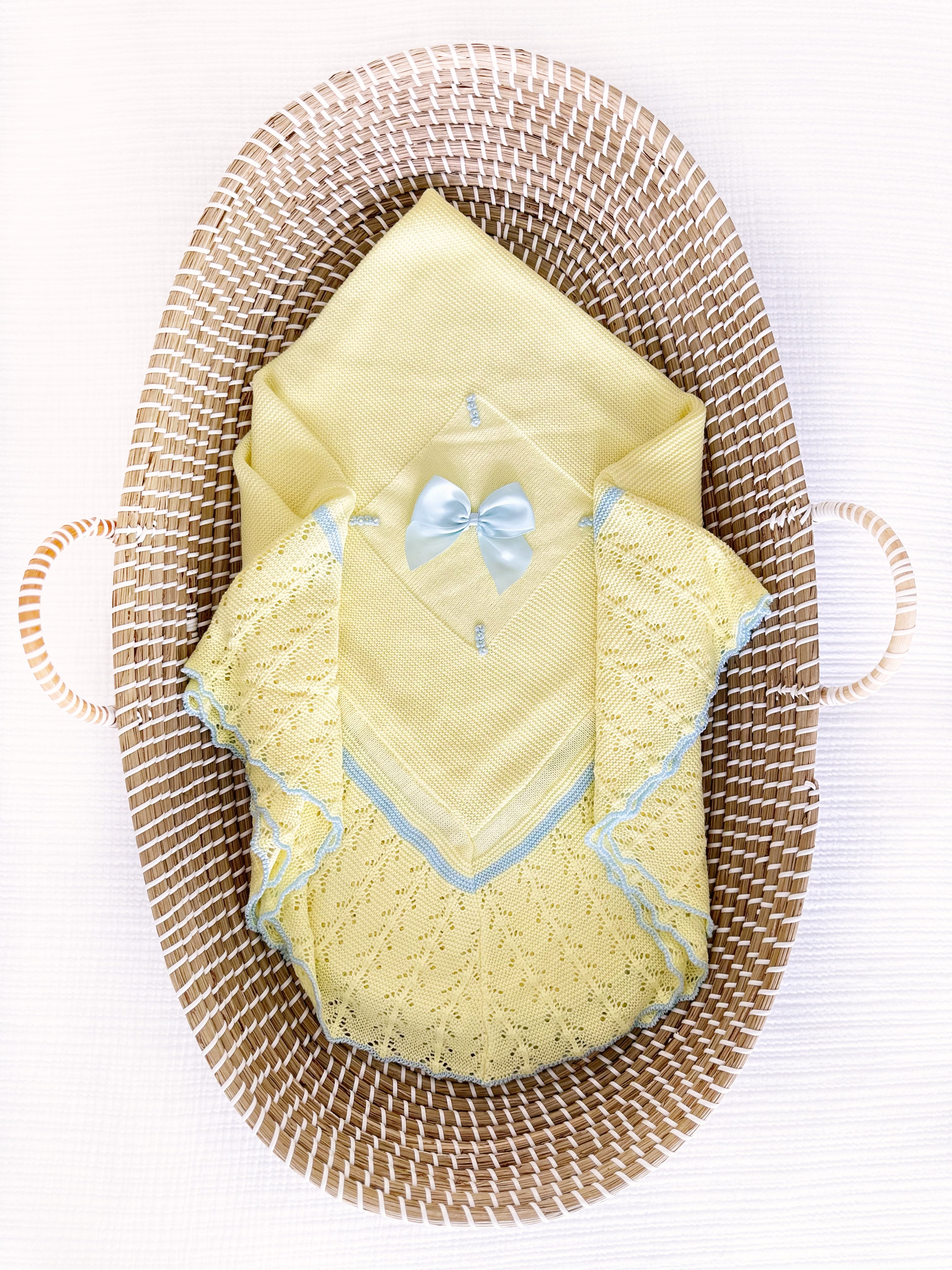 Petalo Knitted Blanket (15 Colors Available)