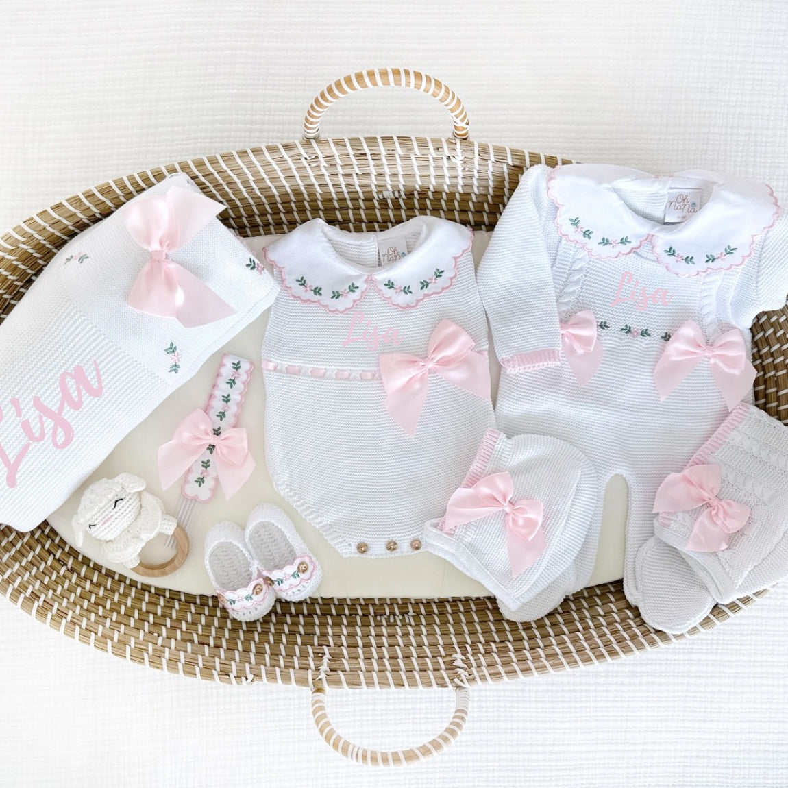 Flowers Coming Home Personalized Set (Ivory/Beige)